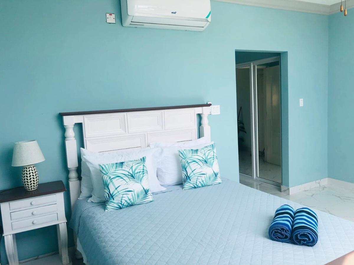Luxury Apartments And Rooms,The Lagoons Бухта Монтего Экстерьер фото
